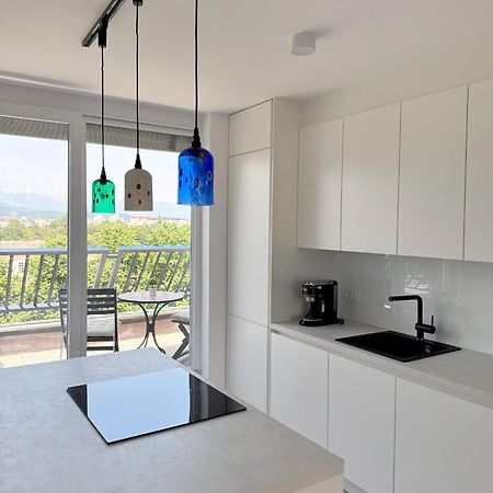 Luxe Penthouse With A Castle View Ljubljana Eksteriør billede
