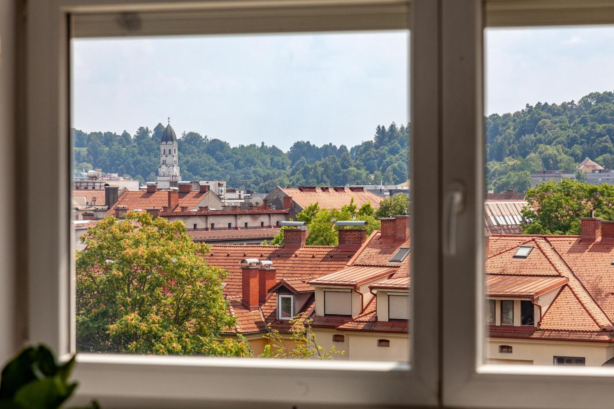Luxe Penthouse With A Castle View Ljubljana Eksteriør billede